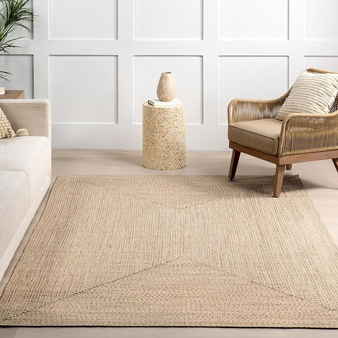 nuLOOM 4' Round Solid Hand Braided Indoor/Outdoor Area Rug, Pet-Friendly, High Traffic, Weather Resistant, for Patio, Balcony, Bedroom, Living, Dining Room, Wynn Tan