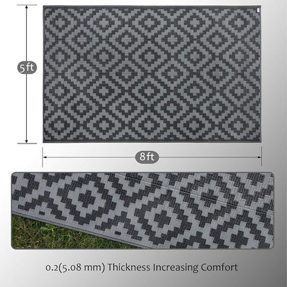SAND MINE Waterproof Outdoor Rug 5x8 ft, Plastic Reversible Rug, Modern Area Rug, Large Floor Mat for Outdoors, RV, Patio, Backyard, Deck, Picnic, Beach, Camping, Black Grey Lattice