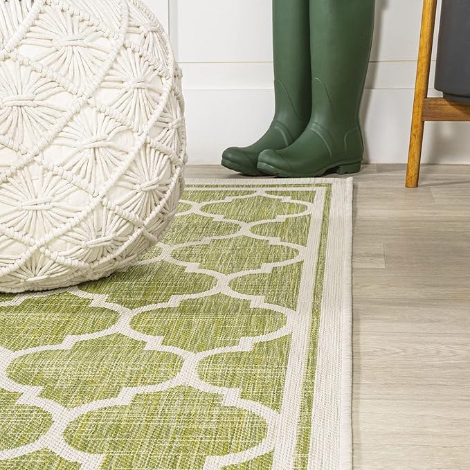 JONATHAN Y Moroccan Trellis Indoor Outdoor Runner Rug 2X8 Green/Cream, Trebol Textured Weave for Backyard, Patio, Porch, Easy-Cleaning, High Traffic, Pet-Friendly, Non-Shedding (SMB109G-28)
