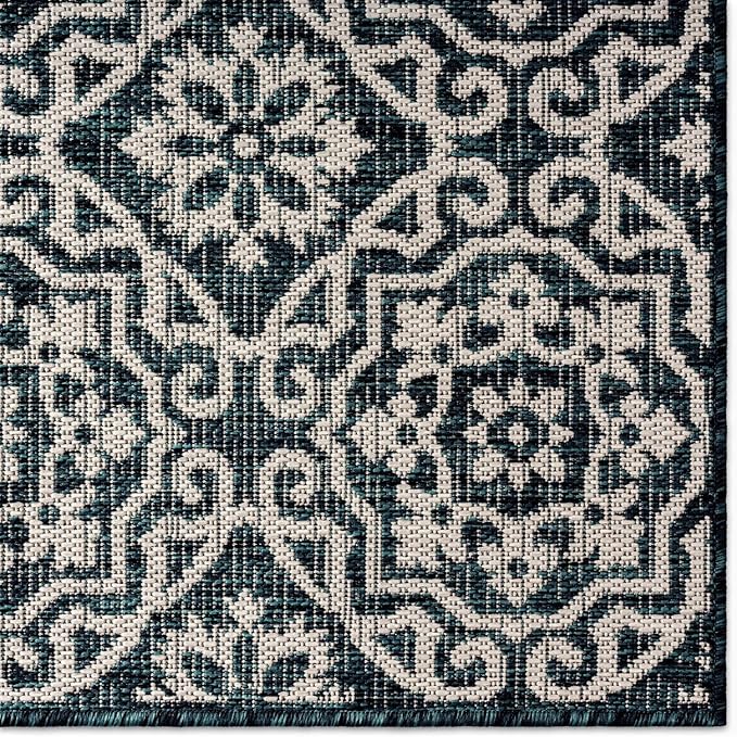 Nicole Miller New York Patio Country Danica Transitional Geometric Indoor/Outdoor Area Rug, Navy Blue/Ivory , 7'9"x10'2"
