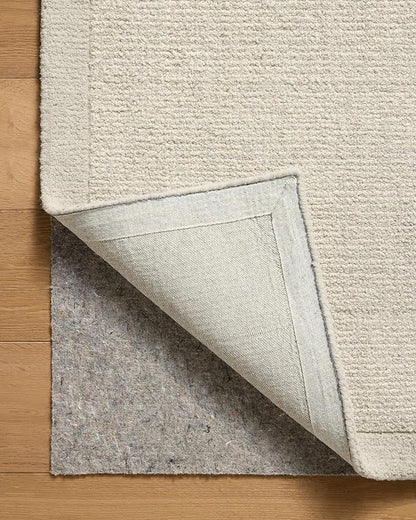 Loloi Magnolia Home by Joanna Gaines Henley Collection HNY-01 Ivory/Silver 3'-6" x 5'-6" Accent Rug