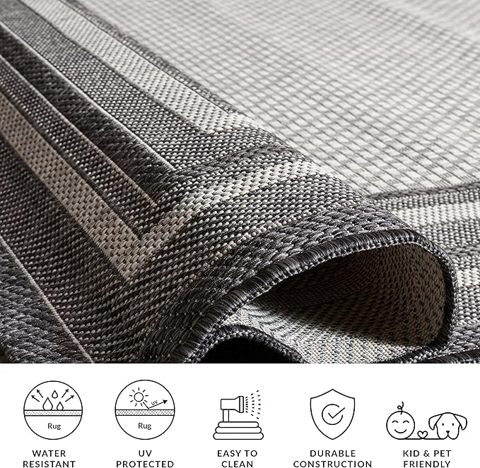 SAFAVIEH Washable Rug Outdoor Courtyard Collection - 5'3" Square, Light Grey & Black, Non-Shedding & Easy Cleaning, Ideal for Patio, Backyard, Mudroom (CY8475-37612)