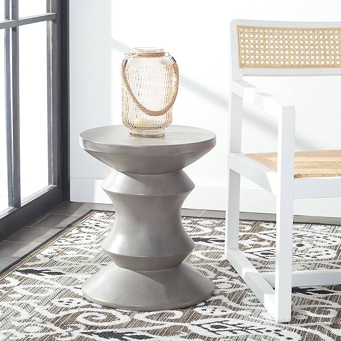 SAFAVIEH Outdoor Collection Katara Modern Dark Grey Concrete Accent Table (Fully Assembled) VNN1034A