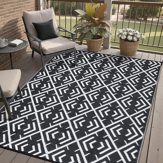 HUGEAR RV Outdoor Rug Waterproof Mat Outdoor Rugs 6'x9' for Patios Clearance Carpet Outdoor Camping Rugs Large Plastic Straw Rug(Geometric Black&White)