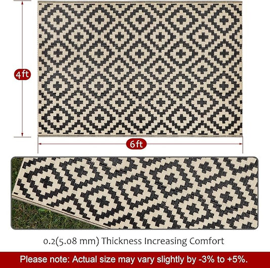 SAND MINE Reversible Mats, Plastic Straw Rug, Modern Area Rug, Large Floor Mat and Rug for Outdoors, RV, Patio, Deck, Beach, Camping (Black & Beige Lattice, 4' x 6', -3% to 5% Size Variance)