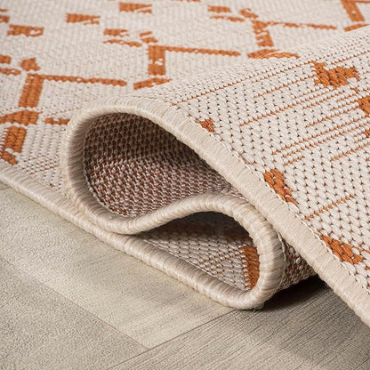 JONATHAN Y Moroccan Geometric Indoor Outdoor Area Rug 3X5 Cream/Orange, Ourika Textured Weave for Backyard, Patio, Porch, Easy-Cleaning, High Traffic, Pet-Friendly, Non-Shedding (SMB108O-3)
