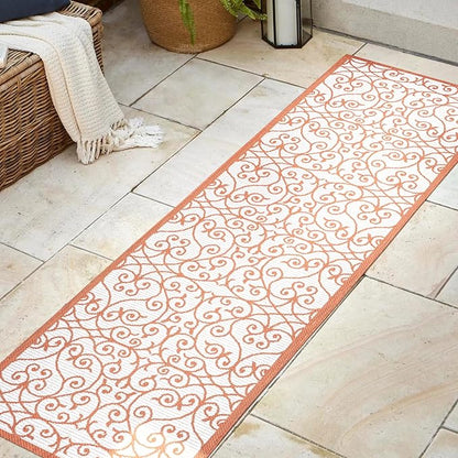 JONATHAN Y Vintage Filigree Indoor Outdoor Runner Rug 2X8 Cream/Orange, Madrid Textured Weave for Backyard, Patio, Porch, Easy-Cleaning, High Traffic, Pet-Friendly, Non-Shedding (SMB107L-28)