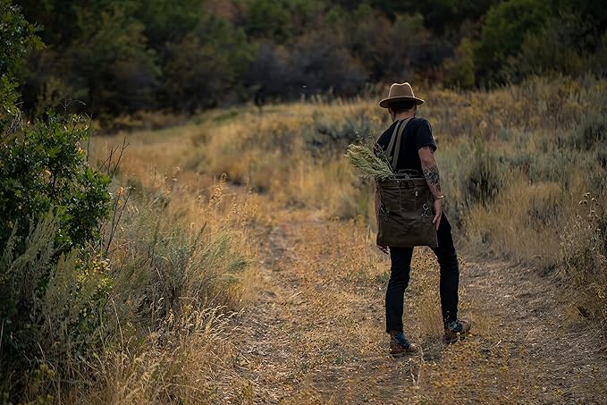 Barebones Harvesting and Gathering Bag - Foraging, Harvest and Fruit Picking Bag with Convertible Straps - Water-Resistant Waxed Canvas Gardening Tool Bag (Dark Khaki)