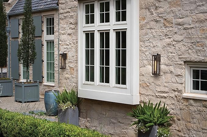 Hinkley Sag Harbor Large Wall Mount Lantern - Heritage Collection, 1-Light, Traditional, Aluminum, Clear Glass - Black with Burnished Bronze Accents