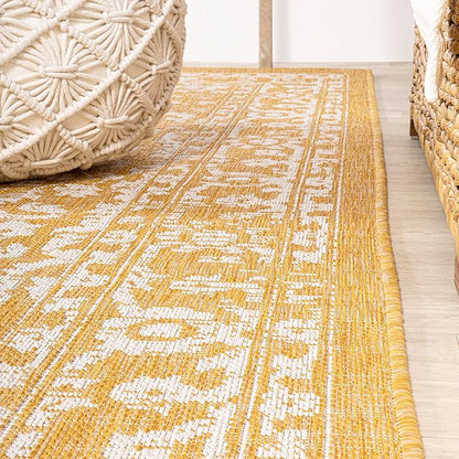 JONATHAN Y Boho Medallion Indoor Outdoor Runner Rug 2X10 Yellow/Cream, Malta Textured Weave for Backyard, Patio, Porch, Easy-Cleaning, High Traffic, Pet-Friendly, Non-Shedding (SMB104G-210)