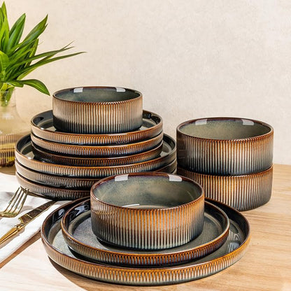 TheTerra Ceramic Dinnerware Sets for 4, 12 Pieces Porcelain Lightweight Plates and Bowls Sets, Scratch Resistant Dish Set, Oven & Microwave & Dishwasher Safe, Brown