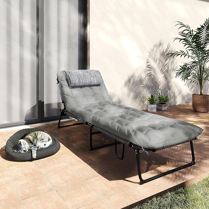 Outsunny Folding Chaise Lounge with 4-Level Reclining Back, Outdoor Tanning Chair with Cushion, Outdoor Lounge Chair with Breathable Mesh Fabric, Side Pocket, Headrest, Gray
