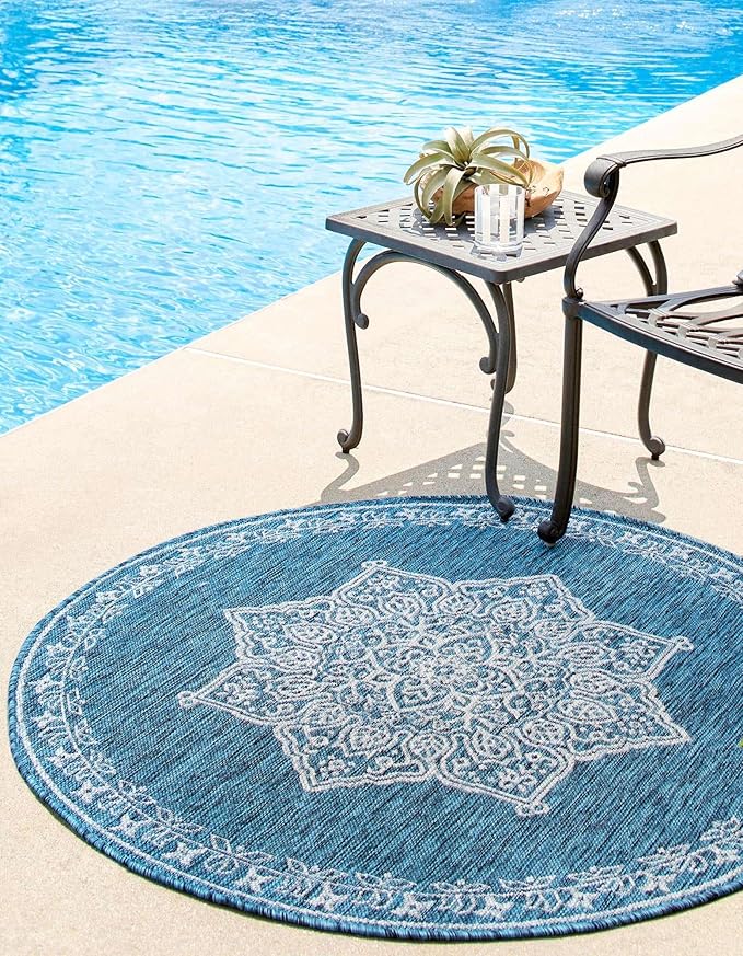 Unique Loom Outdoor Traditional Collection Area Rug - Antique (7' 10" Round Teal/Ivory)