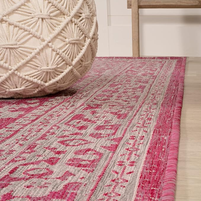 JONATHAN Y Medallion Weave Indoor Outdoor Area Rug 4X6 Fuchsia/Light Gray, Sinjuri Textured for Backyard, Patio, Porch, Easy-Cleaning, High Traffic, Pet-Friendly, Non-Shedding (SMB101G-4)