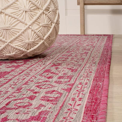 JONATHAN Y Medallion Weave Indoor Outdoor Area Rug 4X6 Fuchsia/Light Gray, Sinjuri Textured for Backyard, Patio, Porch, Easy-Cleaning, High Traffic, Pet-Friendly, Non-Shedding (SMB101G-4)