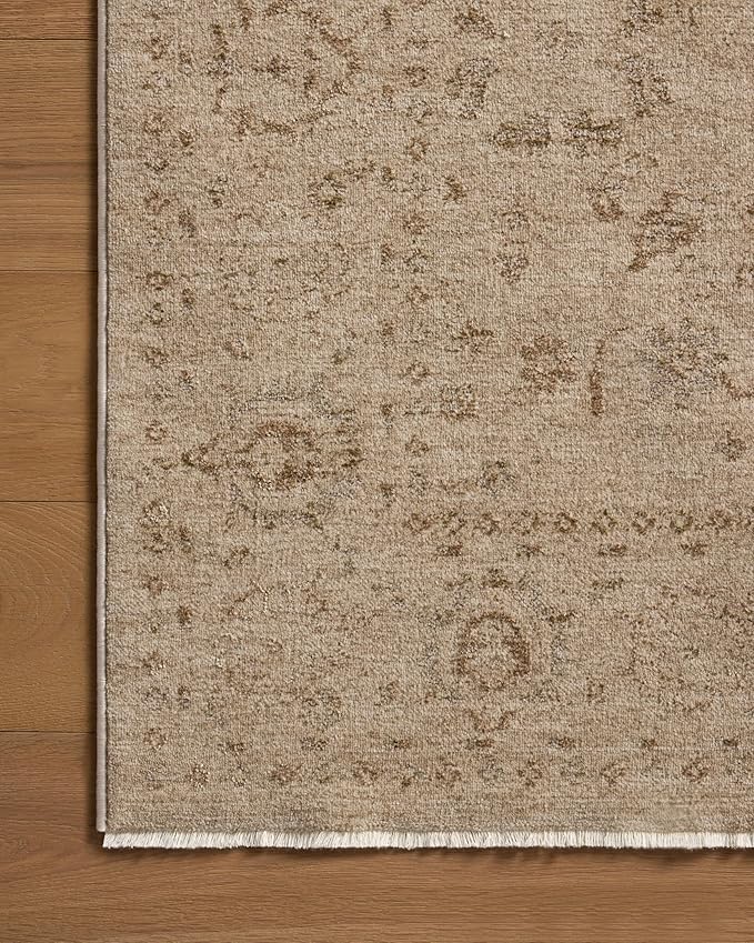 Loloi Haywood Collection HYD-02 Sand/Natural 2'-7" x 8'-0" Runner Rug