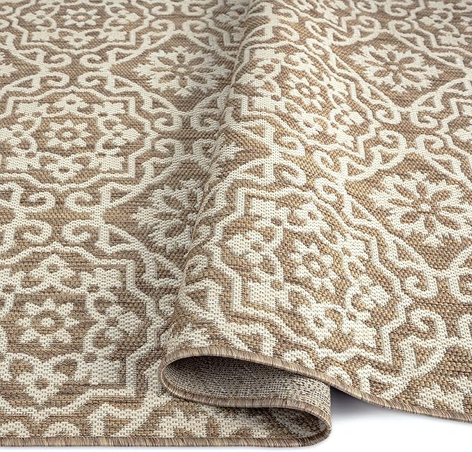 Nicole Miller New York Patio Country Danica Transitional Geometric Indoor/Outdoor Area Rug, Brown/Beige, 5'2"x7'2"