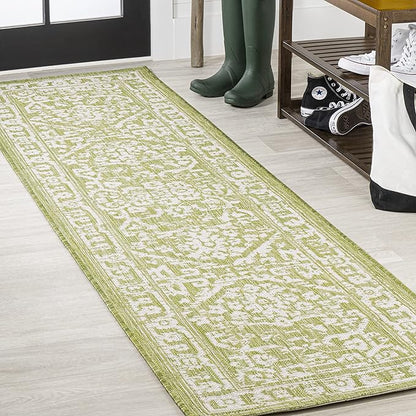 JONATHAN Y Boho Medallion Indoor Outdoor Runner Rug 2X8 Green/Cream, Malta Textured Weave for Backyard, Patio, Porch, Easy-Cleaning, High Traffic, Pet-Friendly, Non-Shedding (SMB104D-28)