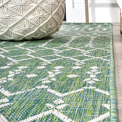 JONATHAN Y Moroccan Geometric Indoor Outdoor Area Rug 4X6 Green/Cream, Ourika Textured Weave for Backyard, Patio, Porch, Easy-Cleaning, High Traffic, Pet-Friendly, Non-Shedding (SMB108L-4)