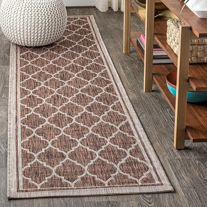 JONATHAN Y Moroccan Trellis Indoor Outdoor Runner Rug 2X8 Espresso/Taupe, Trebol Textured Weave for Backyard, Patio, Porch, Easy-Cleaning, High Traffic, Pet-Friendly, Non-Shedding (SMB109B-28)