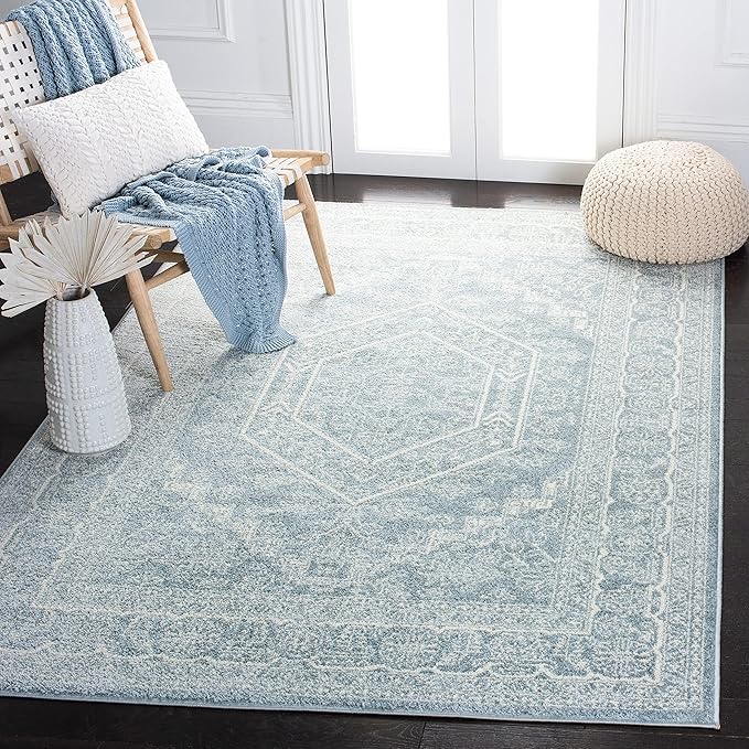 SAFAVIEH Adirondack Collection Accent Rug - 4' x 6', Slate & Ivory, Oriental Medallion Design, Non-Shedding & Easy Care, Ideal for High Traffic Areas in Entryway, Living Room, Bedroom (ADR108T)