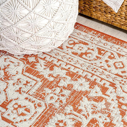 JONATHAN Y Medallion Weave Indoor Outdoor Square Area Rug 5X5 Orange/Cream, Sinjuri Textured for Backyard, Patio, Porch, Easy-Cleaning, High Traffic, Pet-Friendly, Non-Shedding (SMB101F-5SQ)