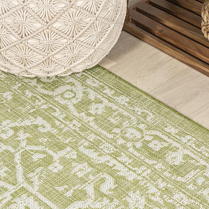 JONATHAN Y Boho Medallion Indoor Outdoor Runner Rug 2X10 Green/Cream, Malta Textured Weave for Backyard, Patio, Porch, Easy-Cleaning, High Traffic, Pet-Friendly, Non-Shedding (SMB104D-210)