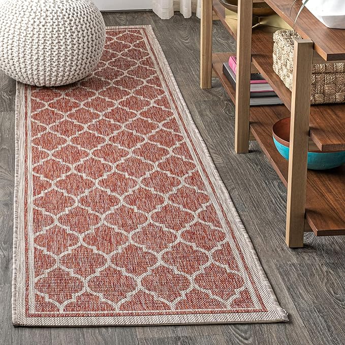 JONATHAN Y Moroccan Trellis Indoor Outdoor Runner Rug 2X14 Red/Beige, Trebol Textured Weave for Backyard, Patio, Porch, Easy-Cleaning, High Traffic, Pet-Friendly, Non-Shedding (SMB109C-214)