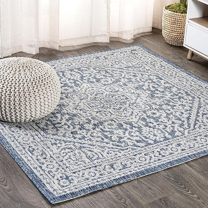 JONATHAN Y Medallion Weave Indoor Outdoor Square Area Rug 5X5 Navy/Gray, Sinjuri Textured for Backyard, Patio, Porch, Easy-Cleaning, High Traffic, Pet-Friendly, Non-Shedding (SMB101B-5SQ)