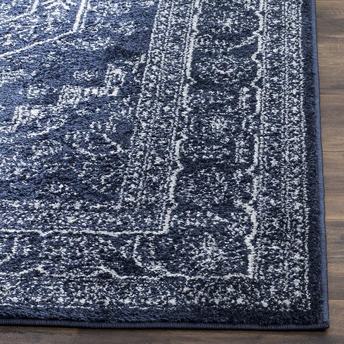 SAFAVIEH Adirondack Collection Area Rug - 5'1" x 7'6", Navy & Ivory, Oriental Medallion Design, Non-Shedding & Easy Care, Ideal for High Traffic Areas in Living Room, Bedroom (ADR108N)