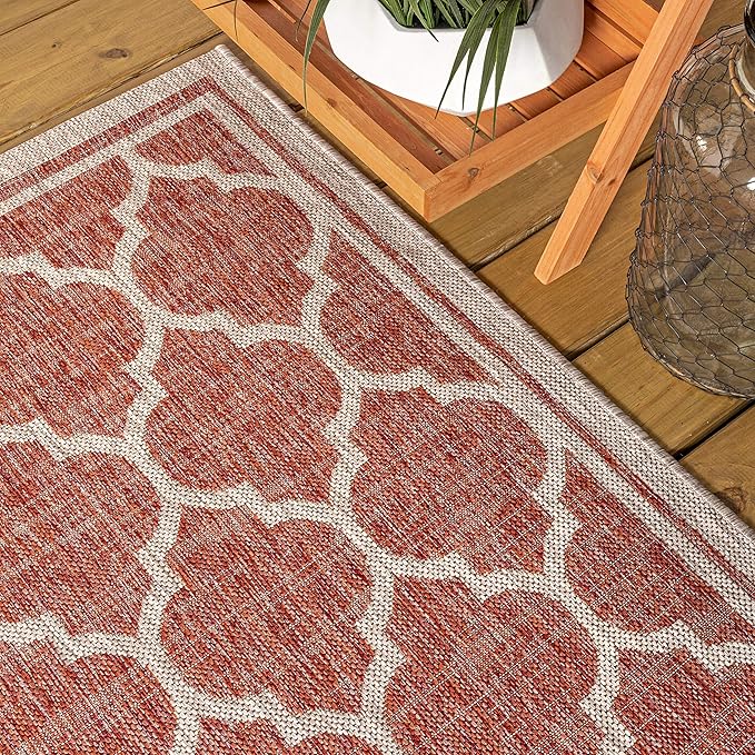 JONATHAN Y Moroccan Trellis Indoor Outdoor Runner Rug 2X14 Red/Beige, Trebol Textured Weave for Backyard, Patio, Porch, Easy-Cleaning, High Traffic, Pet-Friendly, Non-Shedding (SMB109C-214)