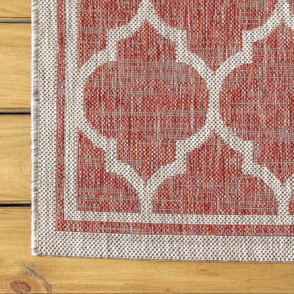 JONATHAN Y Moroccan Trellis Indoor Outdoor Round Area Rug 5 Ft Red/Beige, Trebol Textured Weave for Backyard, Patio, Porch, Easy-Cleaning, High Traffic, Pet-Friendly, Non-Shedding (SMB109C-5R)