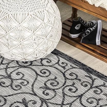 JONATHAN Y Vintage Filigree Indoor Outdoor Runner Rug 2X8 Light Gray/Black, Madrid Textured Weave for Backyard, Patio, Porch, Easy-Cleaning, High Traffic, Pet-Friendly, Non-Shedding (SMB107E-28)