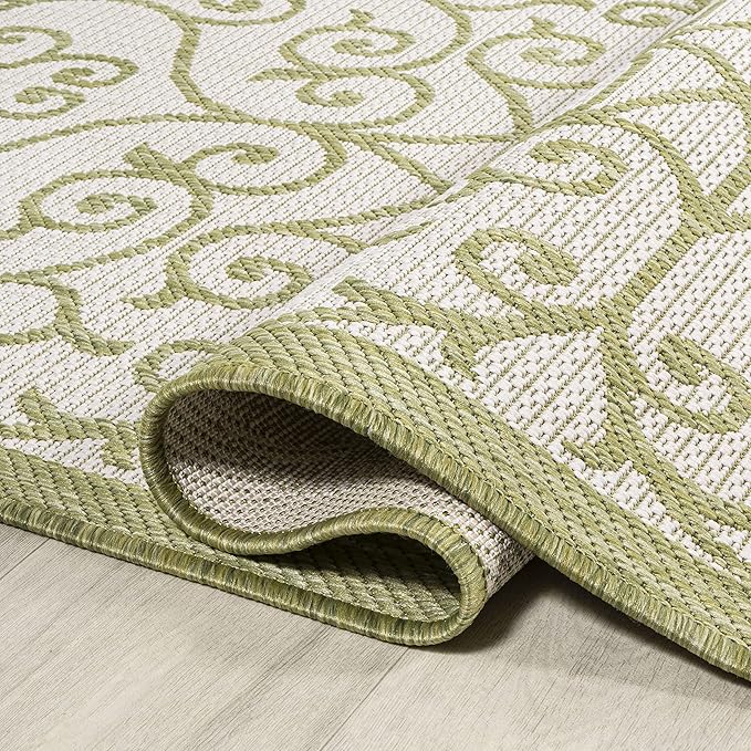 JONATHAN Y Vintage Filigree Indoor Outdoor Runner Rug 2X8 Green/Cream, Madrid Textured Weave for Backyard, Patio, Porch, Easy-Cleaning, High Traffic, Pet-Friendly, Non-Shedding (SMB107H-28)