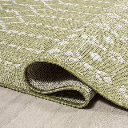 JONATHAN Y Moroccan Geometric Indoor Outdoor Runner Rug 2X8 Light Green/Cream, Ourika Textured Weave for Backyard, Patio, Porch, Easy-Cleaning, High Traffic, Pet-Friendly, Non-Shedding SMB108N-28