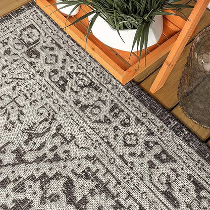 JONATHAN Y Medallion Weave Indoor Outdoor Runner Rug 2X8 Gray/Black, Sinjuri Textured for Backyard, Patio, Porch, Easy-Cleaning, High Traffic, Pet-Friendly, Non-Shedding (SMB101D-28)