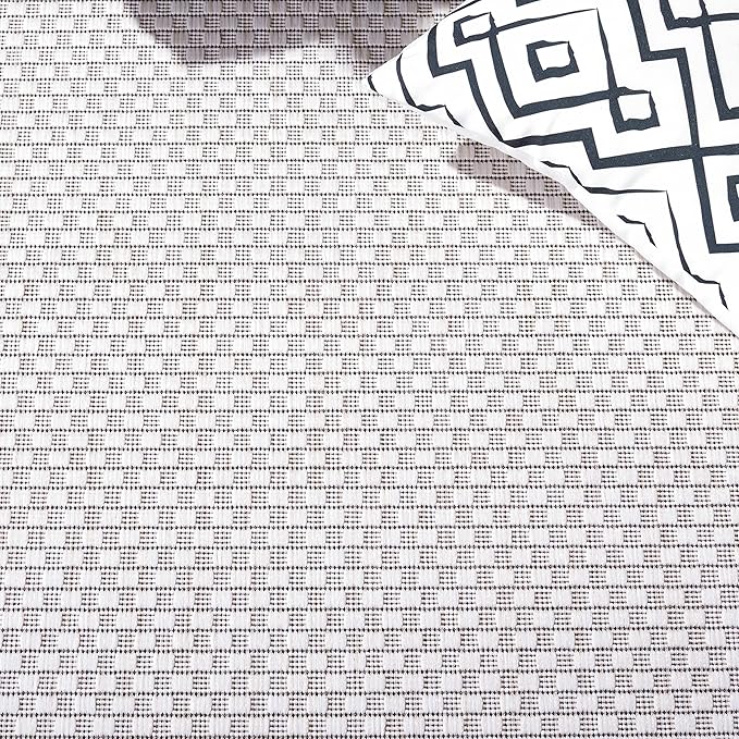 SAFAVIEH Washable Rug Outdoor Courtyard Collection - 2'3" x 10' Runner, Ivory & Black, Non-Shedding & Easy Cleaning, Ideal for Patio, Entryway, Mudroom, Hallway, Kitchen (CY8475-53712)