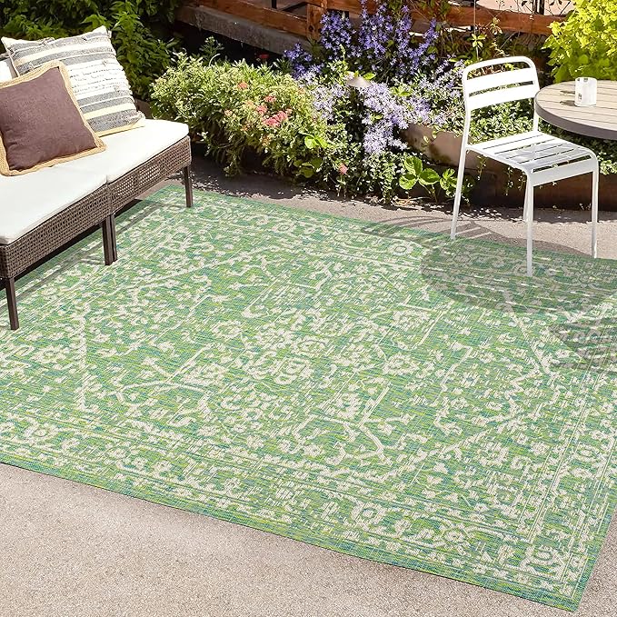 JONATHAN Y Boho Medallion Indoor Outdoor Area Rug 5X8 Cream/Green, Malta Textured Weave for Backyard, Patio, Porch, Easy-Cleaning, High Traffic, Pet-Friendly, Non-Shedding (SMB104F-5)