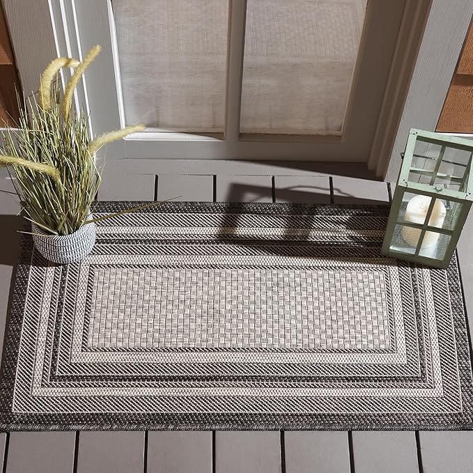 SAFAVIEH Washable Rug Outdoor Courtyard Collection - 2'3" x 4', Light Grey & Black, Non-Shedding & Easy Cleaning, Ideal for Patio, Front Door, Entryway, Mudroom, Doormat (CY8475-37612)