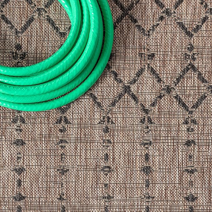 JONATHAN Y Moroccan Geometric Indoor Outdoor Runner Rug 2X20 Natural/Black, Ourika Textured Weave for Backyard, Patio, Porch, Easy-Cleaning, High Traffic, Pet-Friendly, Non-Shedding (SMB108D-220)