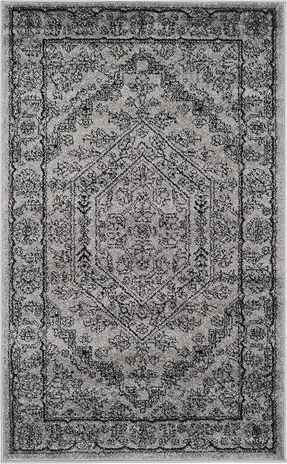 SAFAVIEH Adirondack Collection Accent Rug - 3' x 5', Silver & Black, Oriental Medallion Design, Non-Shedding & Easy Care, Ideal for High Traffic Areas in Entryway, Living Room, Bedroom (ADR108A)