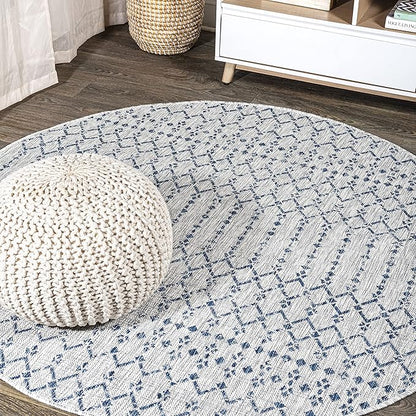 JONATHAN Y Moroccan Geometric Indoor Outdoor Round Area Rug 6 Ft Light Gray/Navy, Ourika Textured Weave for Backyard, Patio, Porch, Easy-Cleaning, High Traffic, Pet-Friendly, Non-Shedding SMB108A-6R