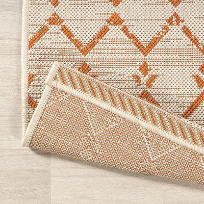 JONATHAN Y Moroccan Geometric Indoor Outdoor Area Rug 3X5 Cream/Orange, Ourika Textured Weave for Backyard, Patio, Porch, Easy-Cleaning, High Traffic, Pet-Friendly, Non-Shedding (SMB108O-3)