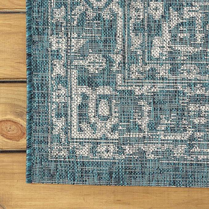 JONATHAN Y Boho Medallion Indoor Outdoor Round Area Rug 4 Ft Teal/Gray, Malta Textured Weave for Backyard, Patio, Porch, Easy-Cleaning, High Traffic, Pet-Friendly, Non-Shedding (SMB104B-4R)