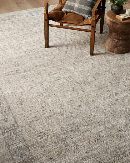 Loloi Amber Lewis Alie Collection ALE-03 Taupe/Dove 2'-3'' x 3'-10'', .13'' Pile Height, Accent Rug