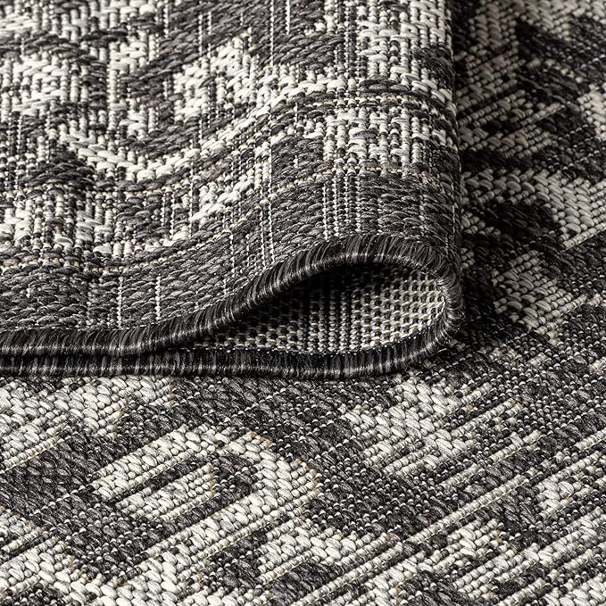 JONATHAN Y Boho Medallion Indoor Outdoor Octagon Area Rug 5 Ft Black/Gray, Malta Textured Weave for Backyard, Patio, Porch, Easy-Cleaning, High Traffic, Pet-Friendly, Non-Shedding (SMB104C-5TGN)