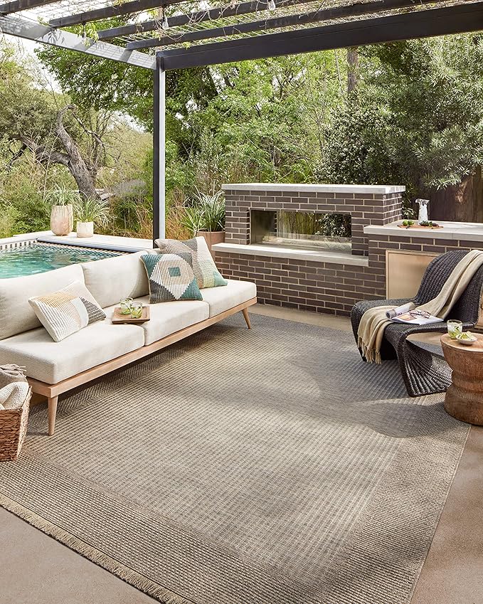 Loloi Dawn Collection Indoor/Outdoor DAW-06 Russet 2'-3" x 3'-9" Accent Rug