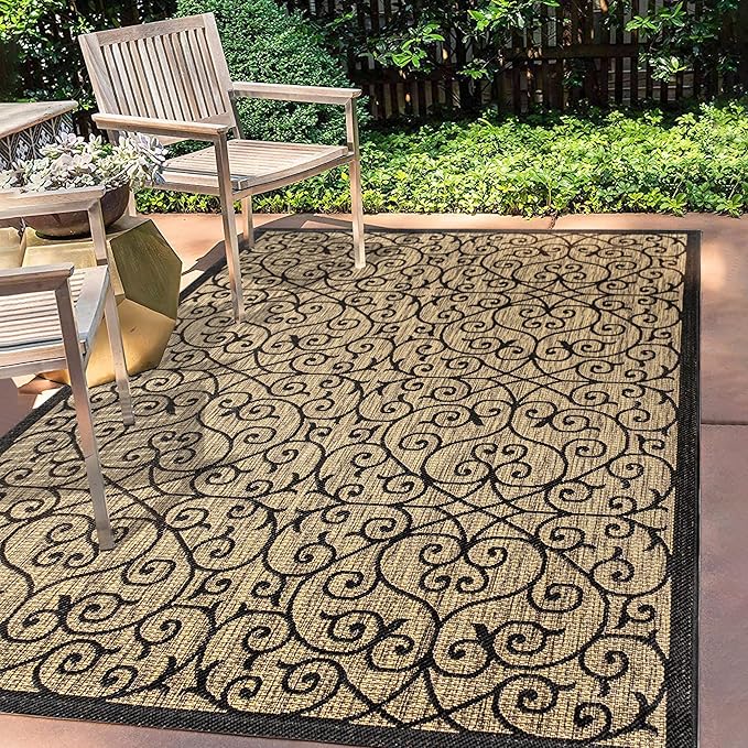 JONATHAN Y Vintage Filigree Indoor Outdoor Area Rug 4X6 Black/Khaki, Madrid Textured Weave for Backyard, Patio, Porch, Easy-Cleaning, High Traffic, Pet-Friendly, Non-Shedding (SMB107A-4)