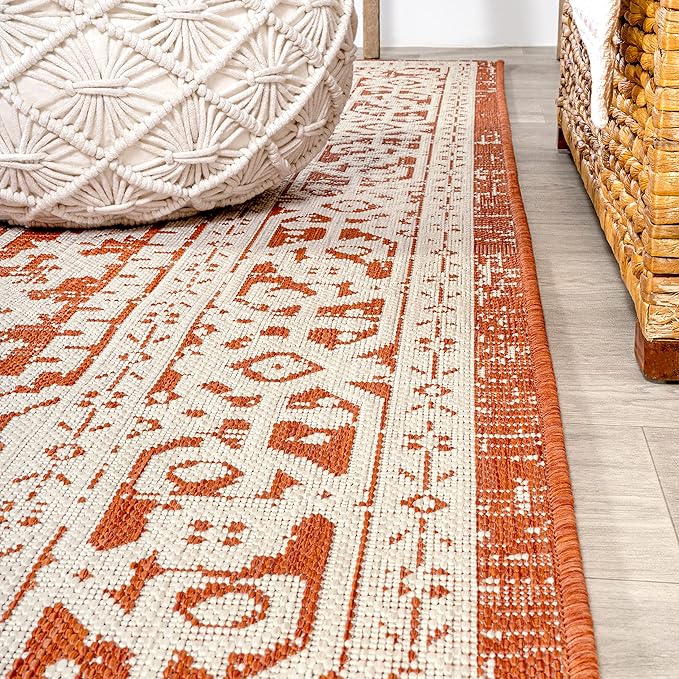 JONATHAN Y Medallion Weave Indoor Outdoor Square Area Rug 5X5 Orange/Cream, Sinjuri Textured for Backyard, Patio, Porch, Easy-Cleaning, High Traffic, Pet-Friendly, Non-Shedding (SMB101F-5SQ)