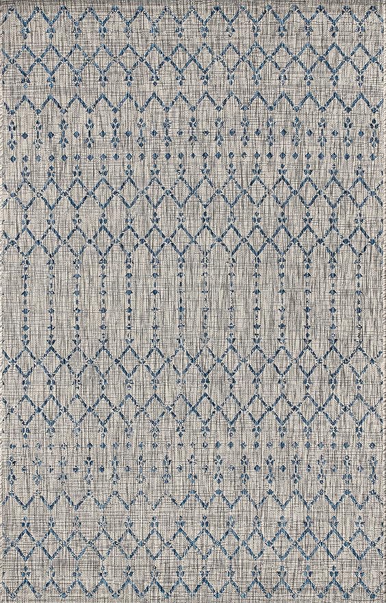 JONATHAN Y Moroccan Geometric Indoor Outdoor Area Rug 5X8 Light Gray/Navy, Ourika Textured Weave for Backyard, Patio, Porch, Easy-Cleaning, High Traffic, Pet-Friendly, Non-Shedding (SMB108A-5)